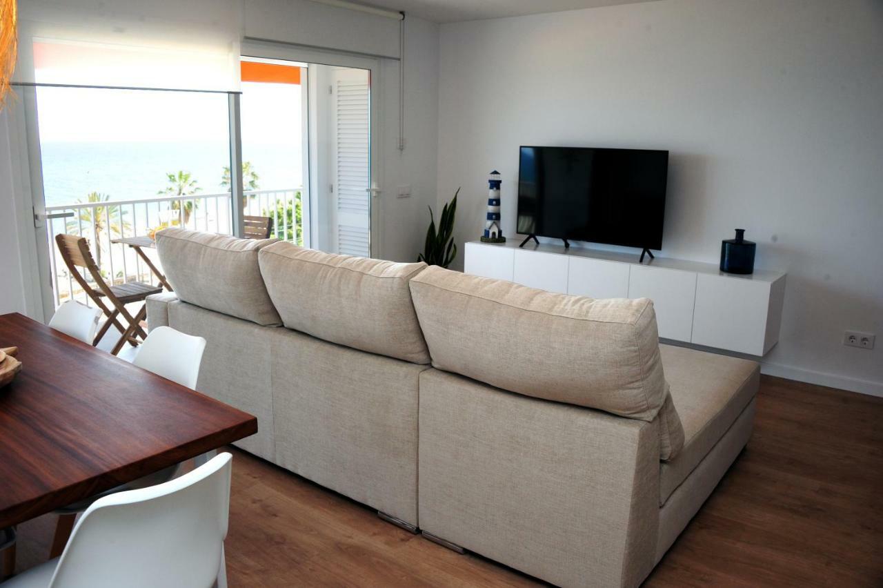 Apartamento Frente Al Mar Canet De Mar Exterior photo