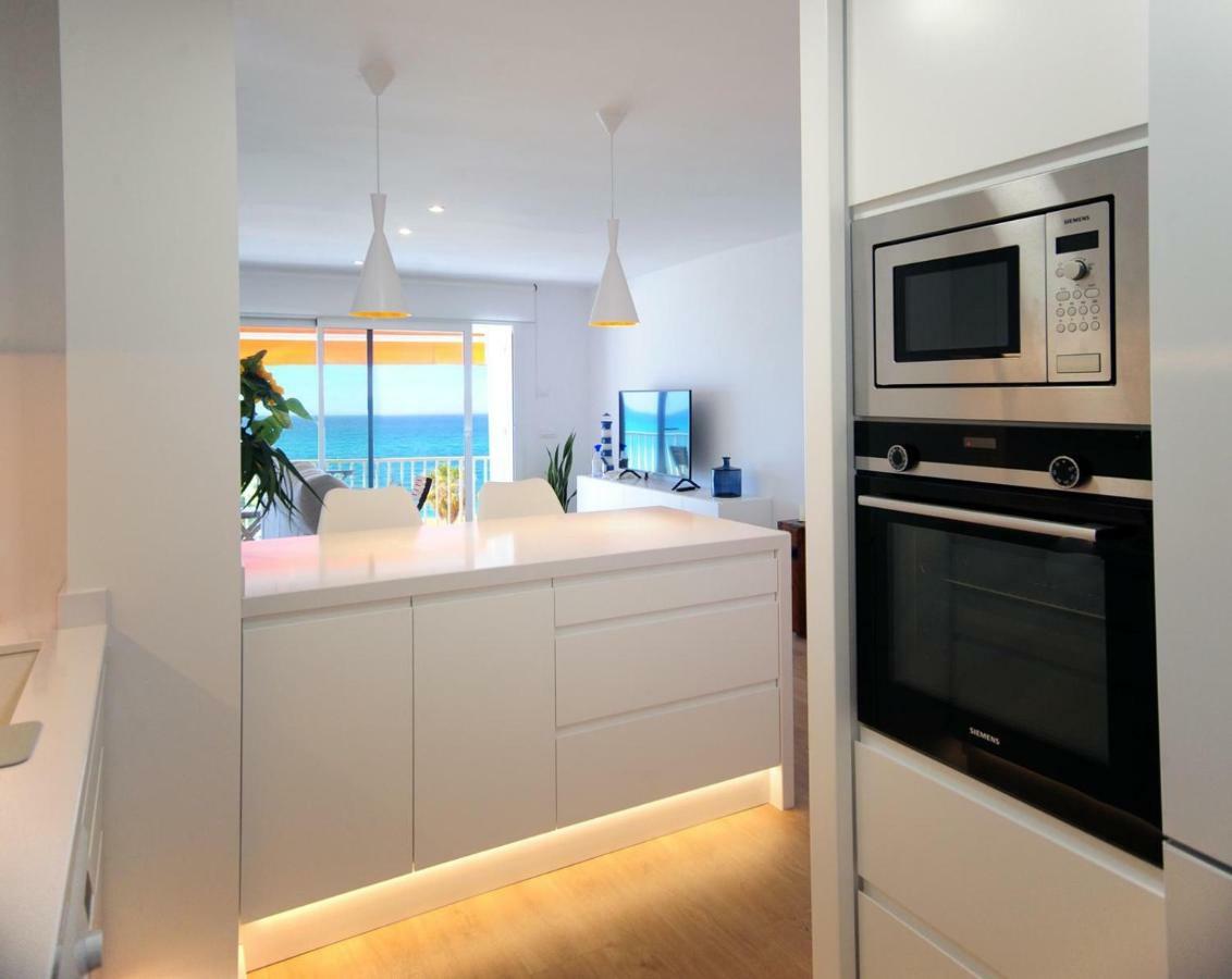 Apartamento Frente Al Mar Canet De Mar Exterior photo